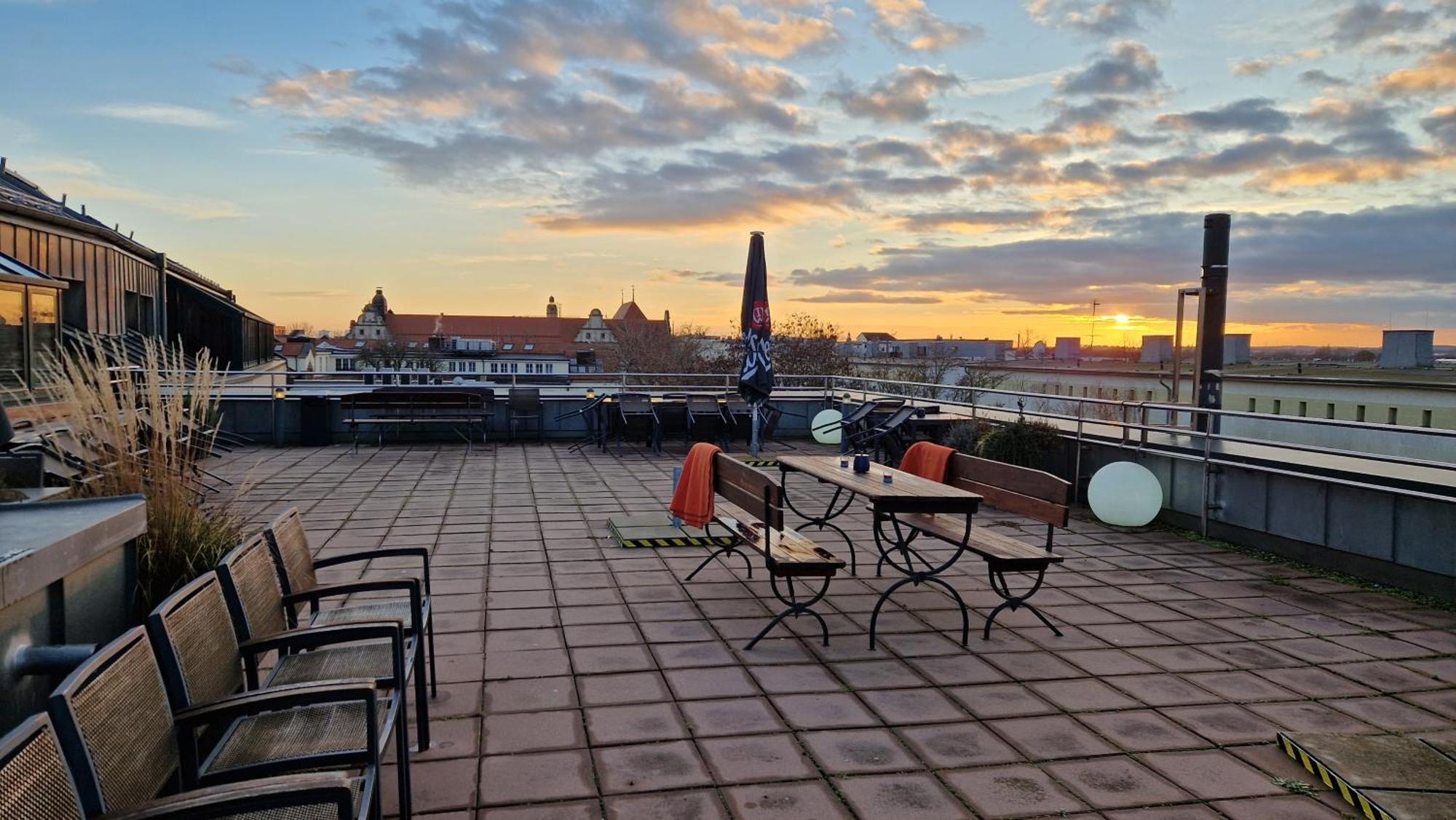 Roncalli-Haus Magdeburg - Tagungs-Und Seminarhaus Buitenkant foto
